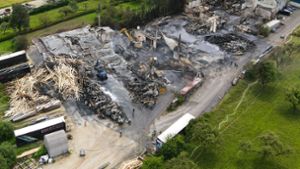 Millionenschaden nach Brand in Holzbetrieb – Ursache weiter unklar