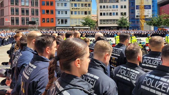Gedenken an getöteten Mannheimer Polizisten: 500 Polizisten in Stuttgart nehmen Abschied