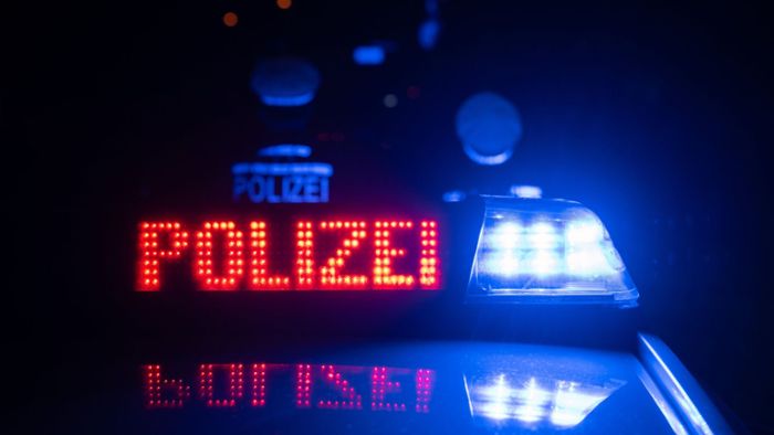 Vorfall am Bahnhof in Reichenbach: Polizei sucht nach Angriff mit abgebrochener Flasche nach Zeugen
