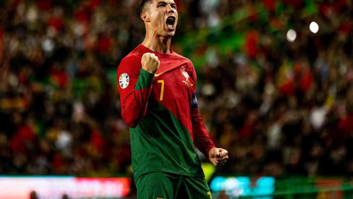 Cristiano Ronaldo im März 2023 bei einem UEFA Euro 2024-Qualifikationsspiel zwischen Portugal und Liechtenstein