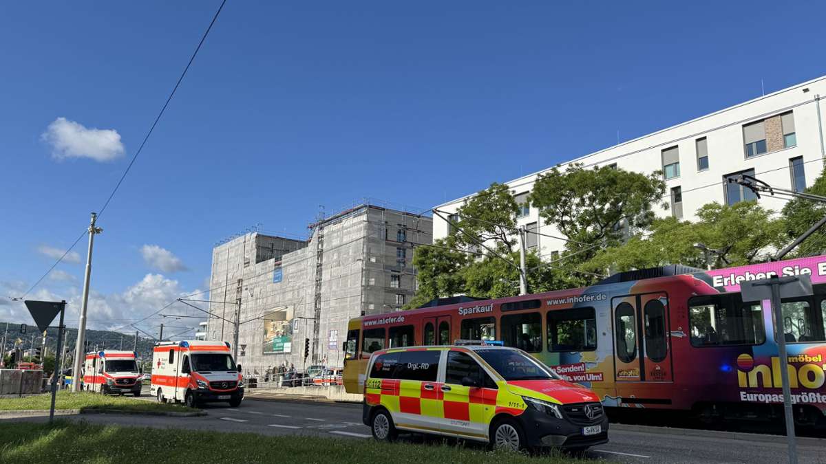 Stuttgart-Nord: Stadtbahn führt Gefahrenbremsung durch – vier Personen verletzt